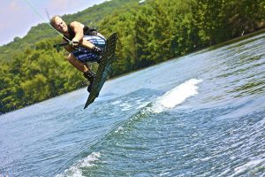 Wakeboard oder Wakesurf?